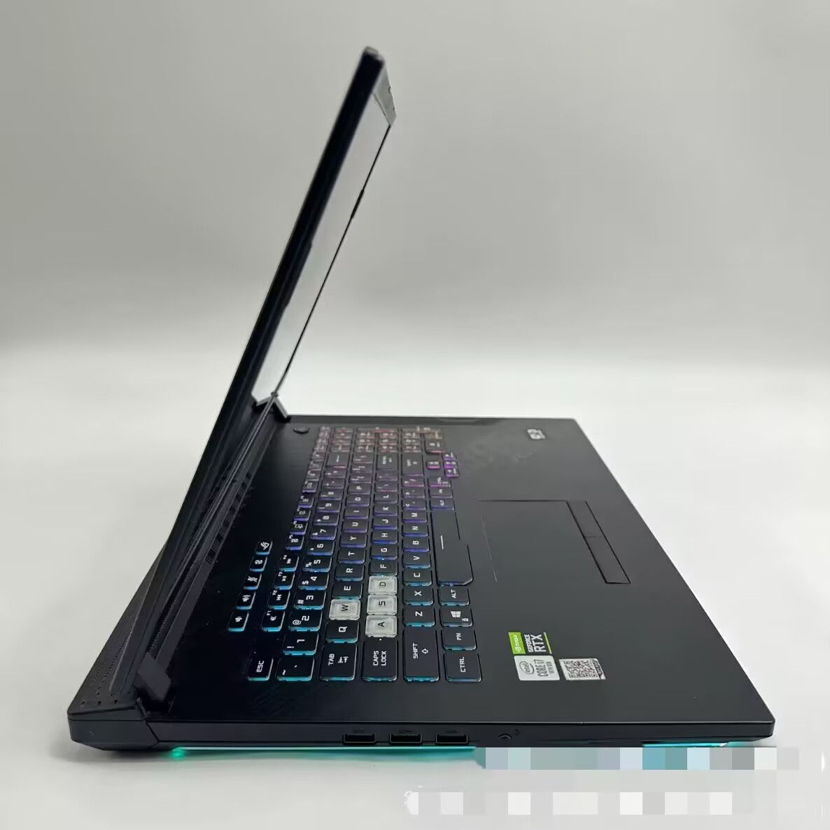 ألعاب الكمبيوتر المحمول aotesi - مراجعة Pc Gaming Prebuilt وسعره